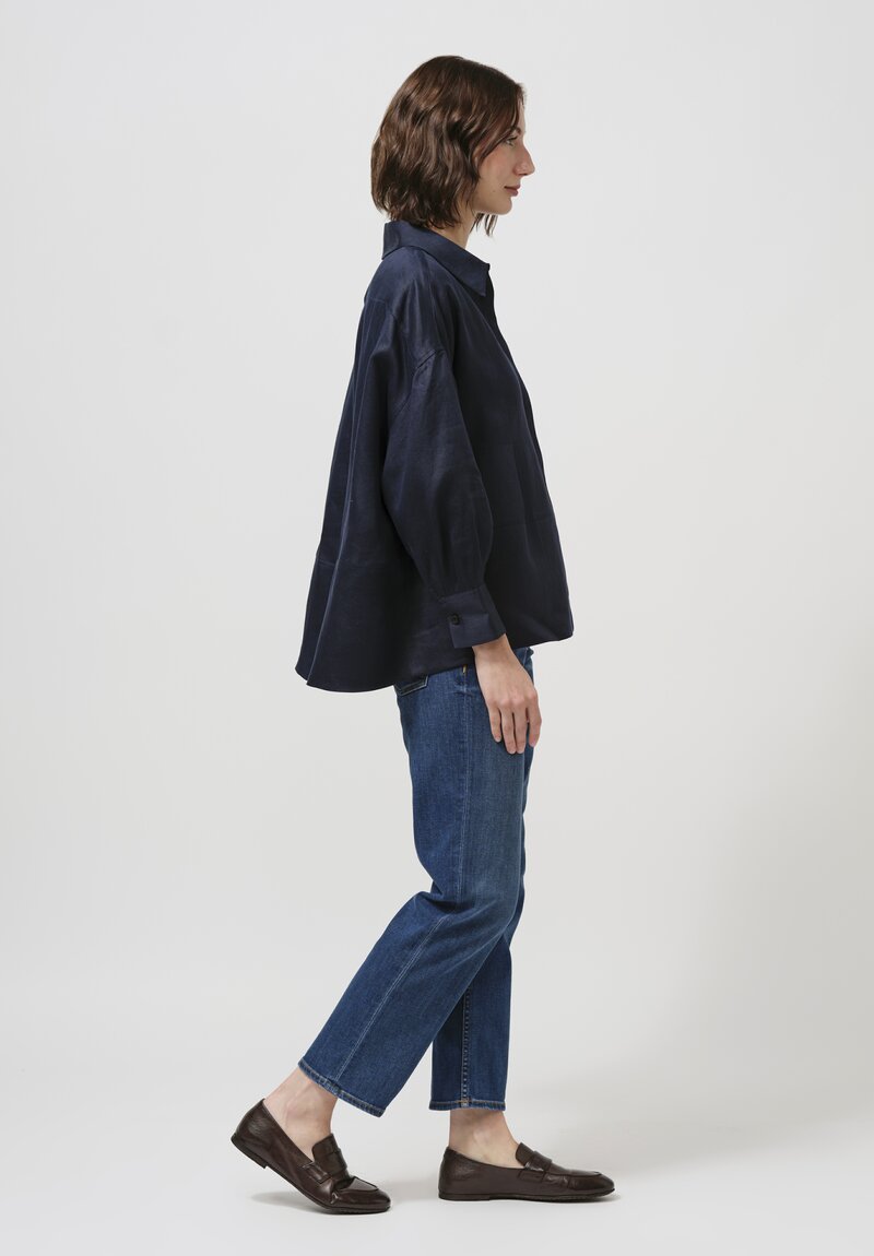 Iris Von Arnim Linen Laurita Button-Down Shirt in Navy Blue