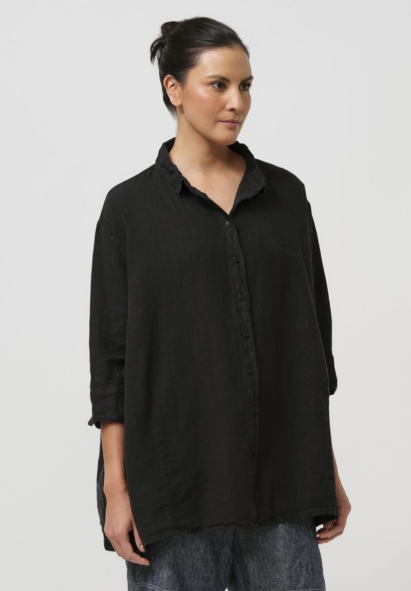 Rundholz Black Label Linen Tulip Button-Down Shirt in Black
