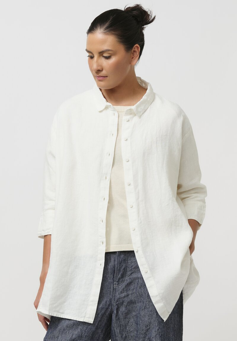 Rundholz Black Label Linen Tulip Button-Down Shirt in White