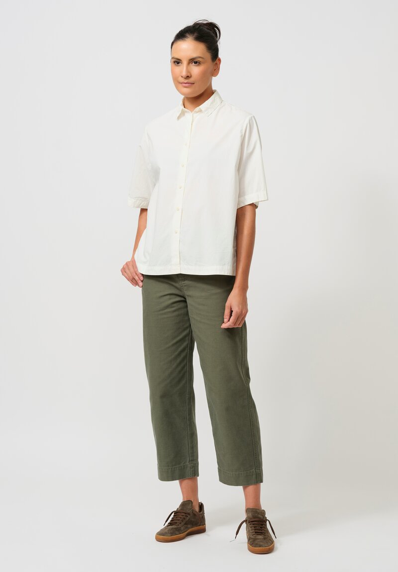 Closed Cotton Tapered Rovea Pants in Olive Green