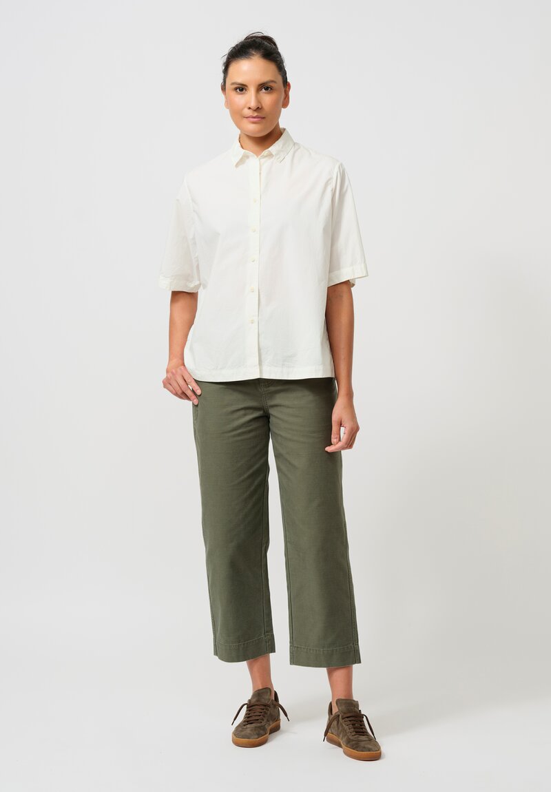 Closed Cotton Tapered Rovea Pants in Olive Green