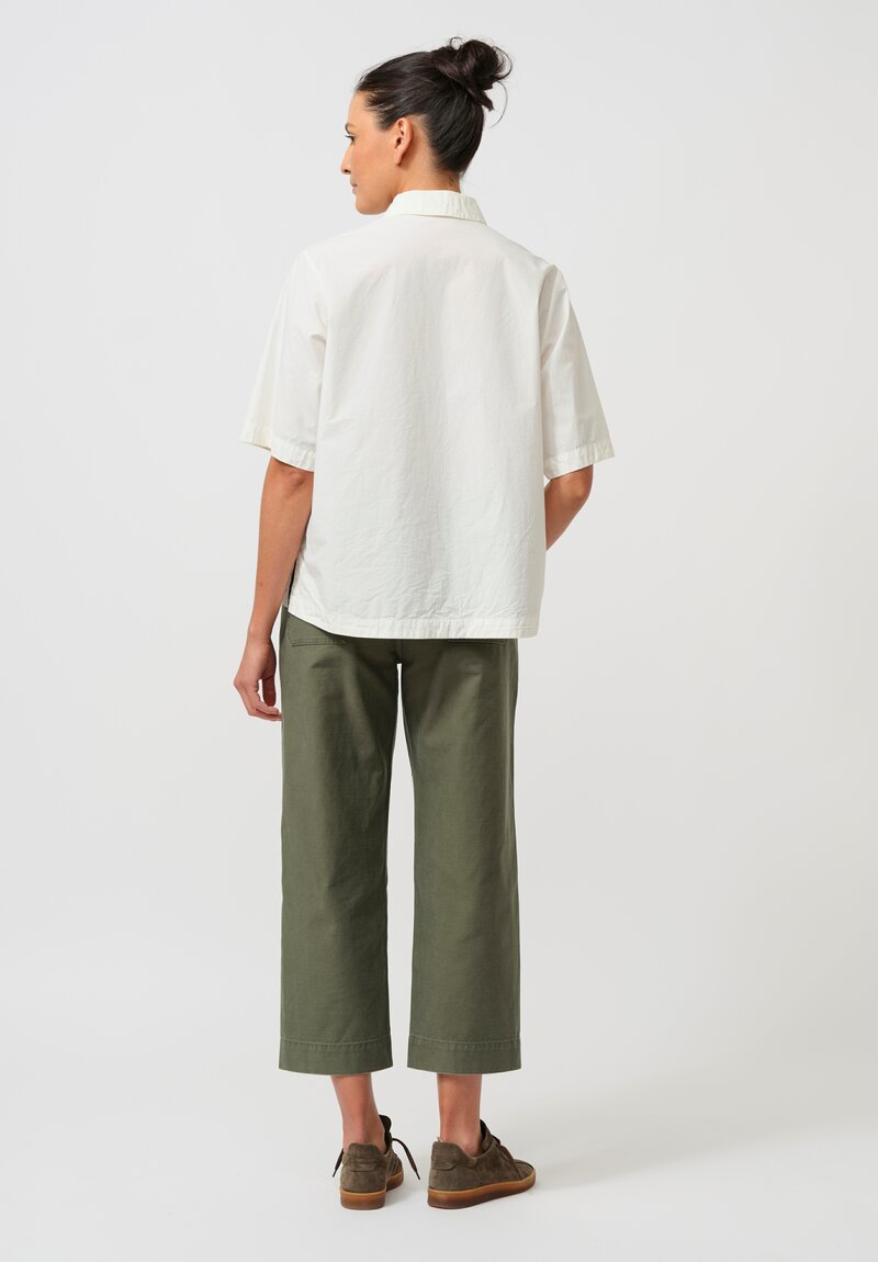 Closed Cotton Tapered Rovea Pants in Olive Green