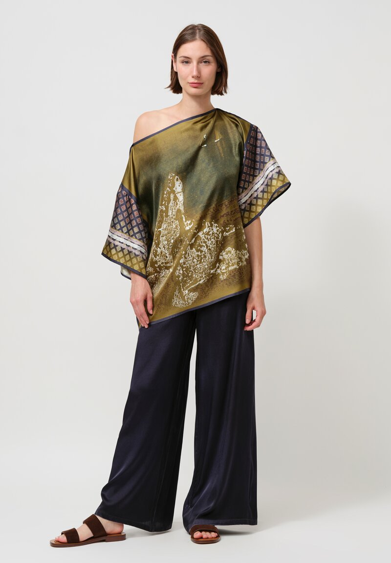 Ōtzĭo Silk Augusto Top in Olive
