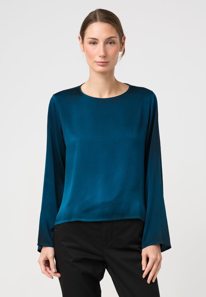 Avant Toi Hand-Painted Silk Girocollo Top in Nero & Topazio Blue