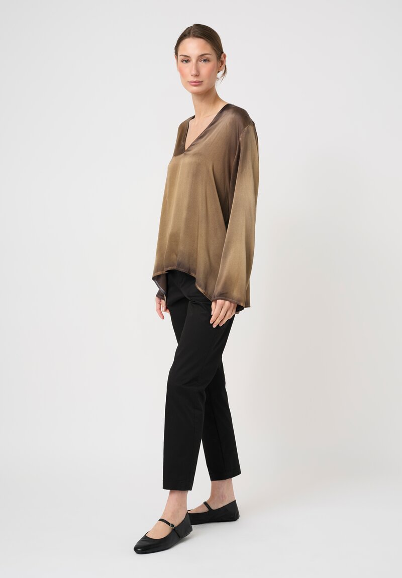Avant Toi Silk Hand-Painted V-Neck Top in Nero & Cumino Brown