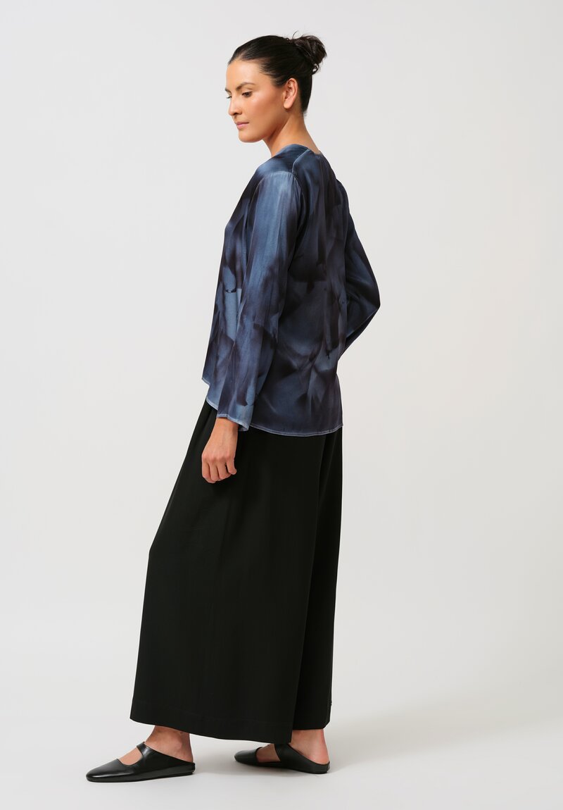 Avant Toi Hand-Painted Silk V-Neck Barchetta Top in Nero Marbled Titanium Blue