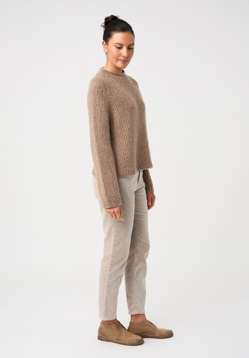 Wommelsdorff Cashmere & Silk Hand-Knit Chili Crew Neck Sweater in Toffee Brown