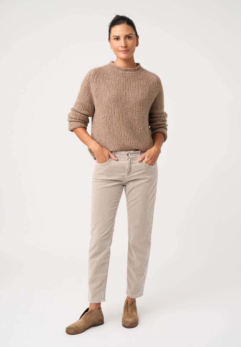Wommelsdorff Cashmere & Silk Hand-Knit Chili Crew Neck Sweater in Toffee Brown