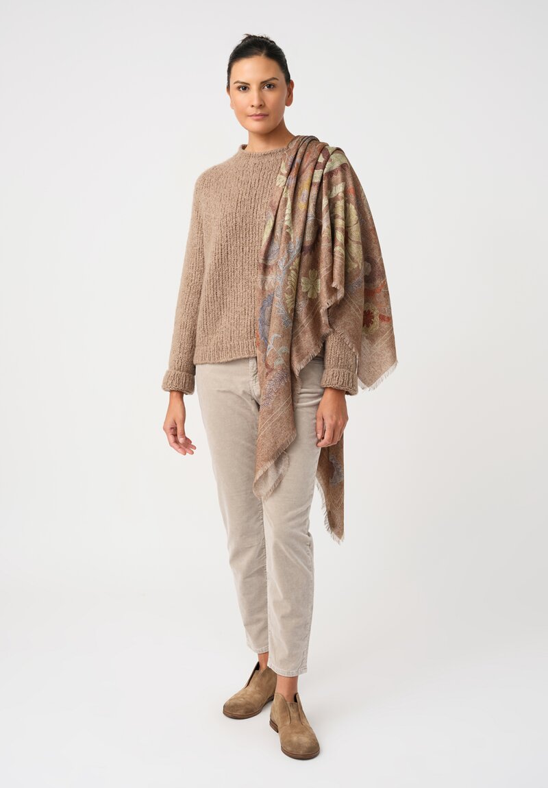 Wommelsdorff Cashmere & Silk Hand-Knit Chili Crew Neck Sweater in Toffee Brown