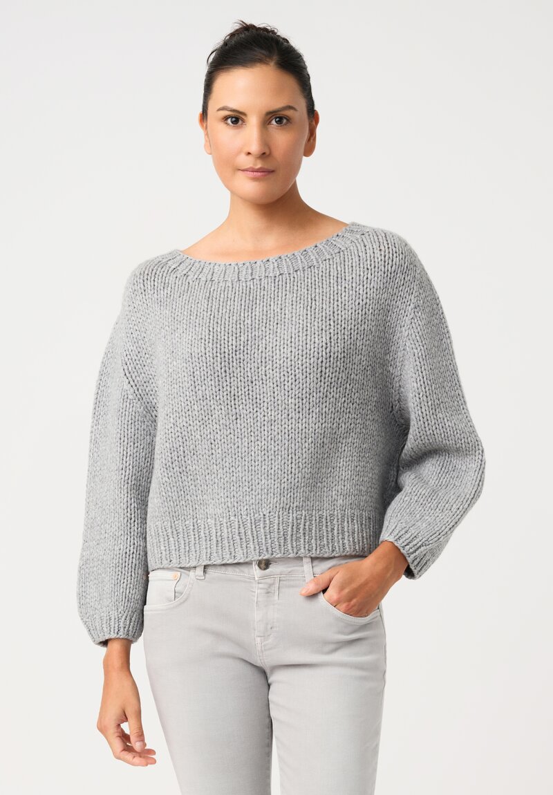 Wommelsdorff Cashmere Hand-Knit Honey Round Neck Sweater in Grey
