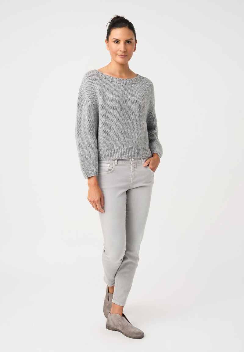 Wommelsdorff Cashmere Hand-Knit Honey Round Neck Sweater in Grey