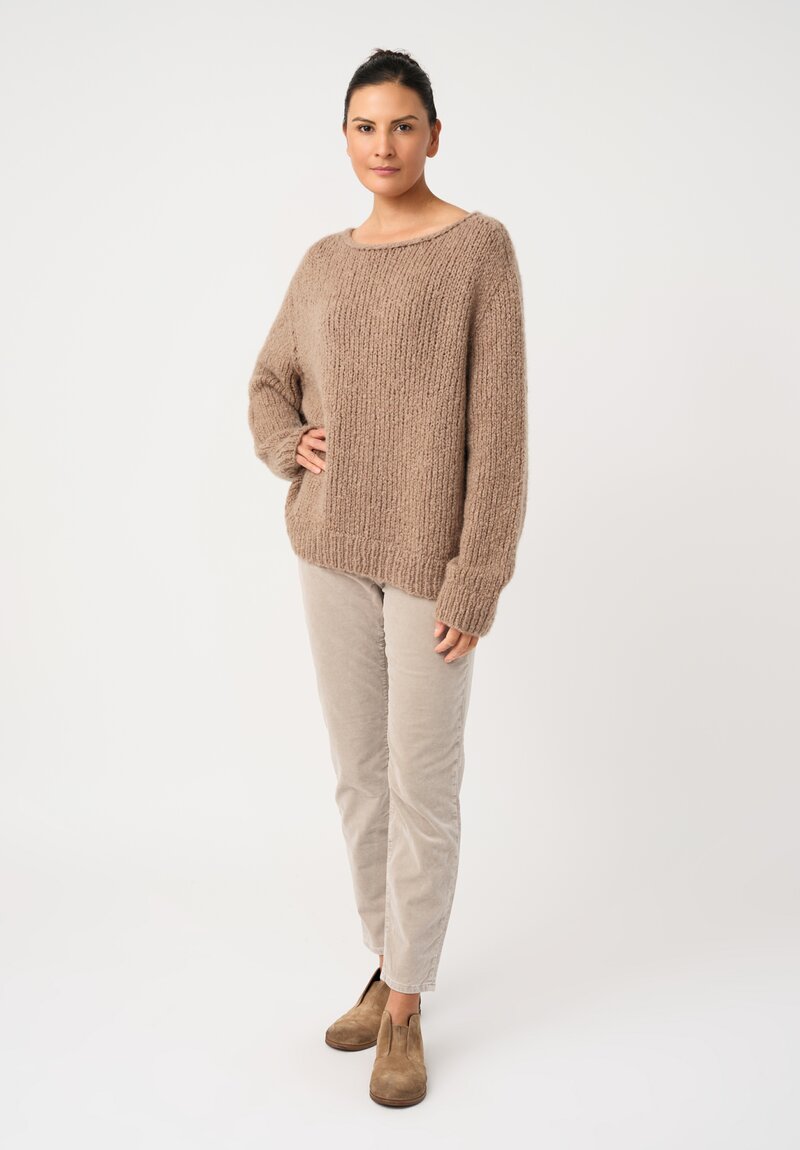 Wommelsdorff Cashemere & Silk Hand-Knit Faye Scooped Neck Sweater in Toffee Brown