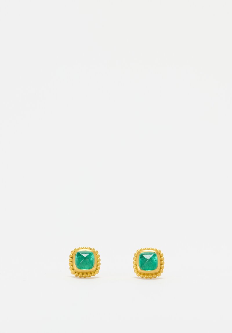 Prounis 22K Square Cabochon Emerald Granulated Stud Earrings 9x9 mm