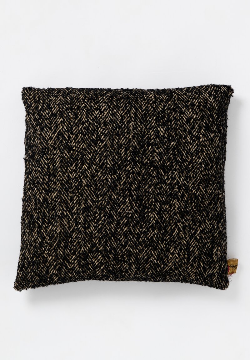 The House of Lyria Juta & Alpaca Herringbone Momoko Pillowcase in Black & Natural
