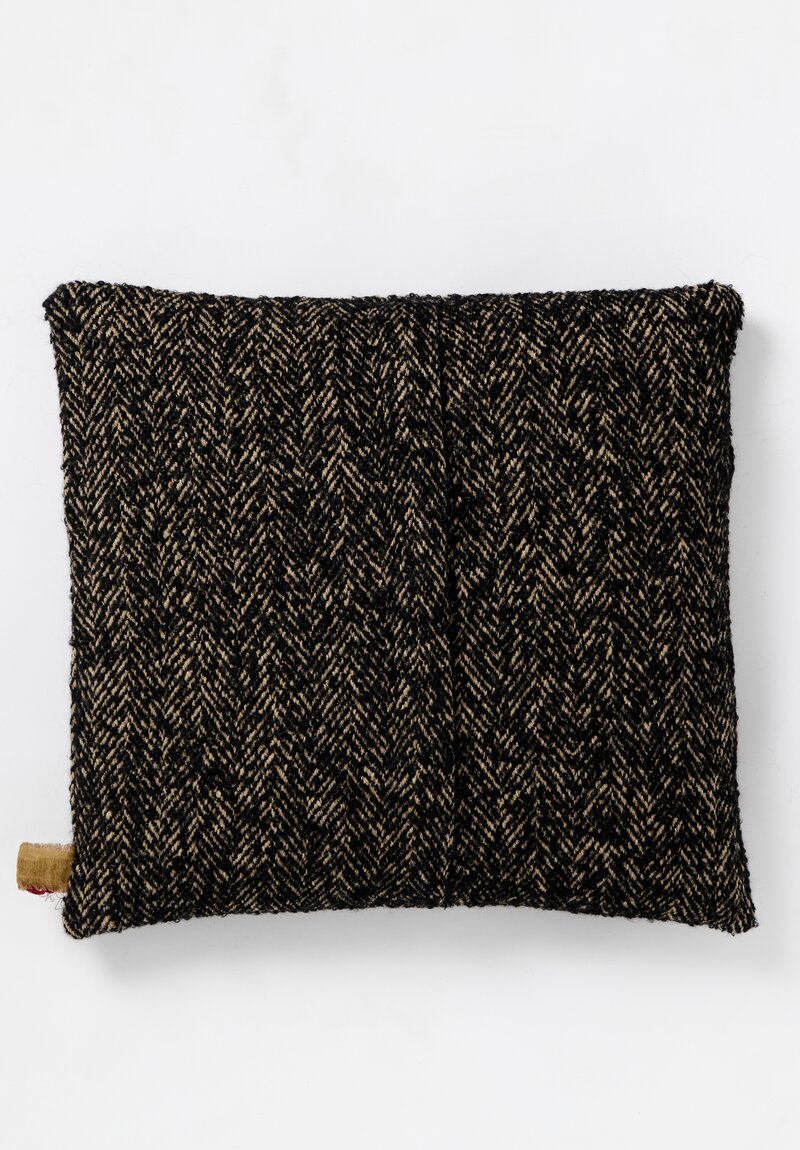 The House of Lyria Juta & Alpaca Herringbone Momoko Pillowcase in Black & Natural