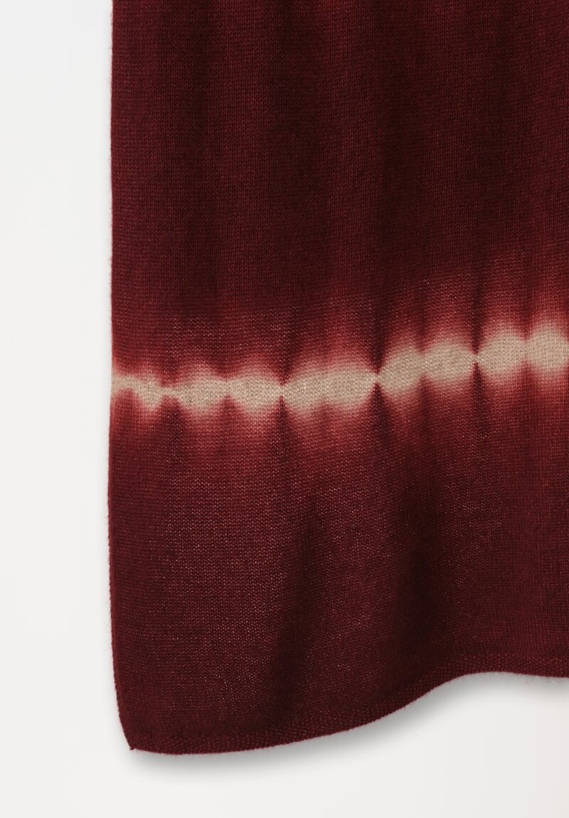 Suzusan Cashmere Knit Nuisuji Shibori Travel Shawl in Bordeaux Red & Sand