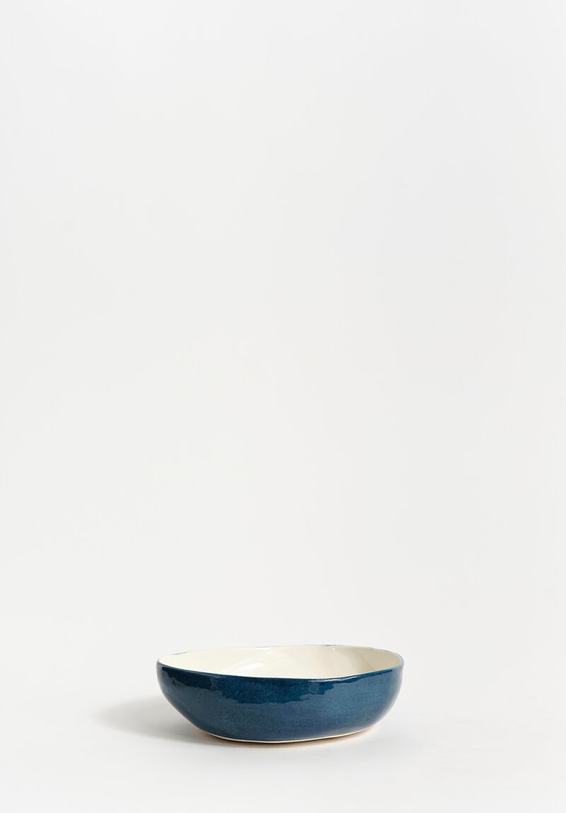 Stamperia Bertozzi Handmade Porcelain Exterior Painted Shallow Pebble Bowl Dark Azzuro Blue