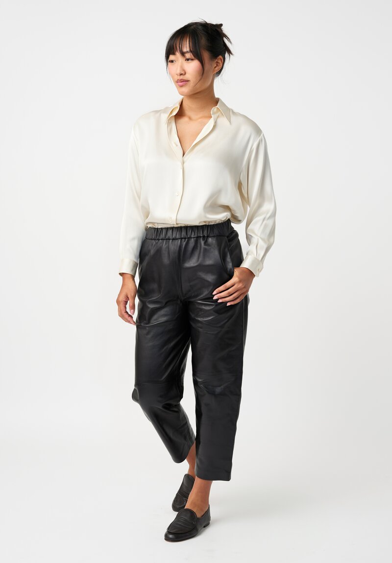 Dusan Lambskin Leather Carrot Pants in Black