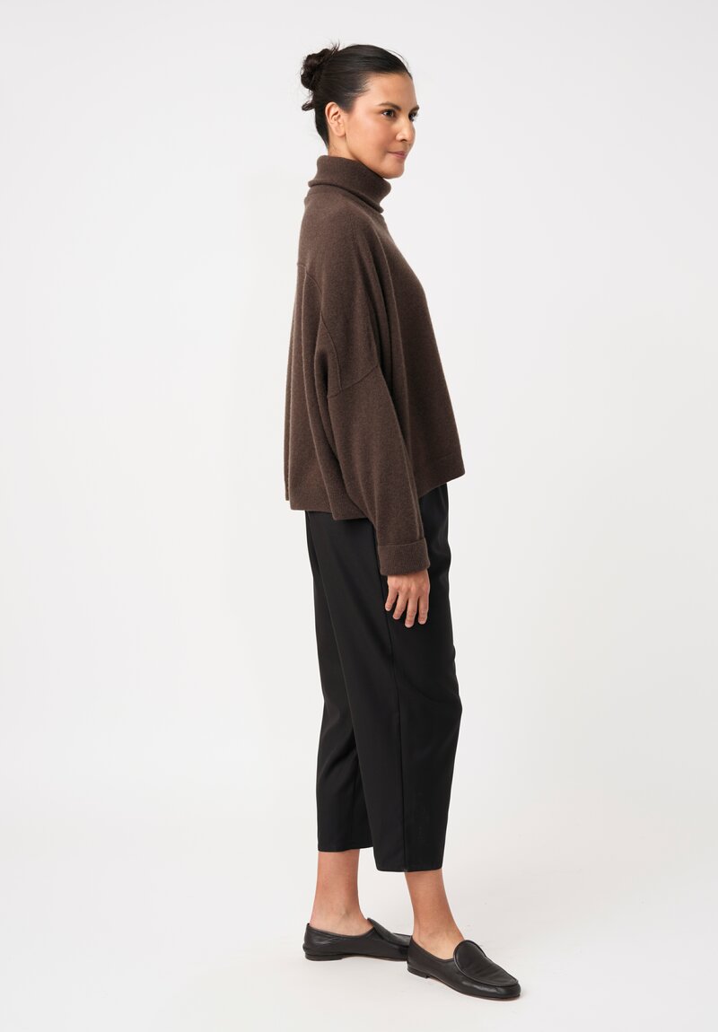 Dusan Tasmania Carrot Pants in Black