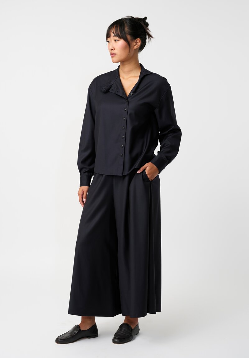 Dusan Tasmania Rubashka Button-Down Shirt in Midnight Navy Blue