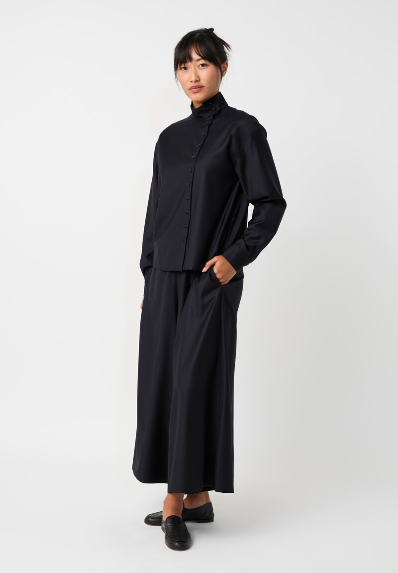 Dusan Tasmania Rubashka Button-Down Shirt in Midnight Navy Blue