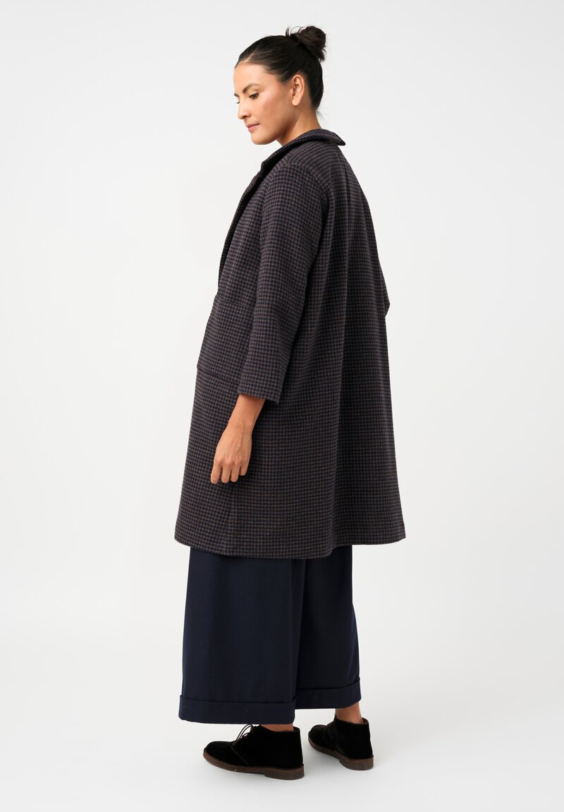 Daniela Gregis Punto Bianco Coat in Navy Blue & Brown Houndstooth