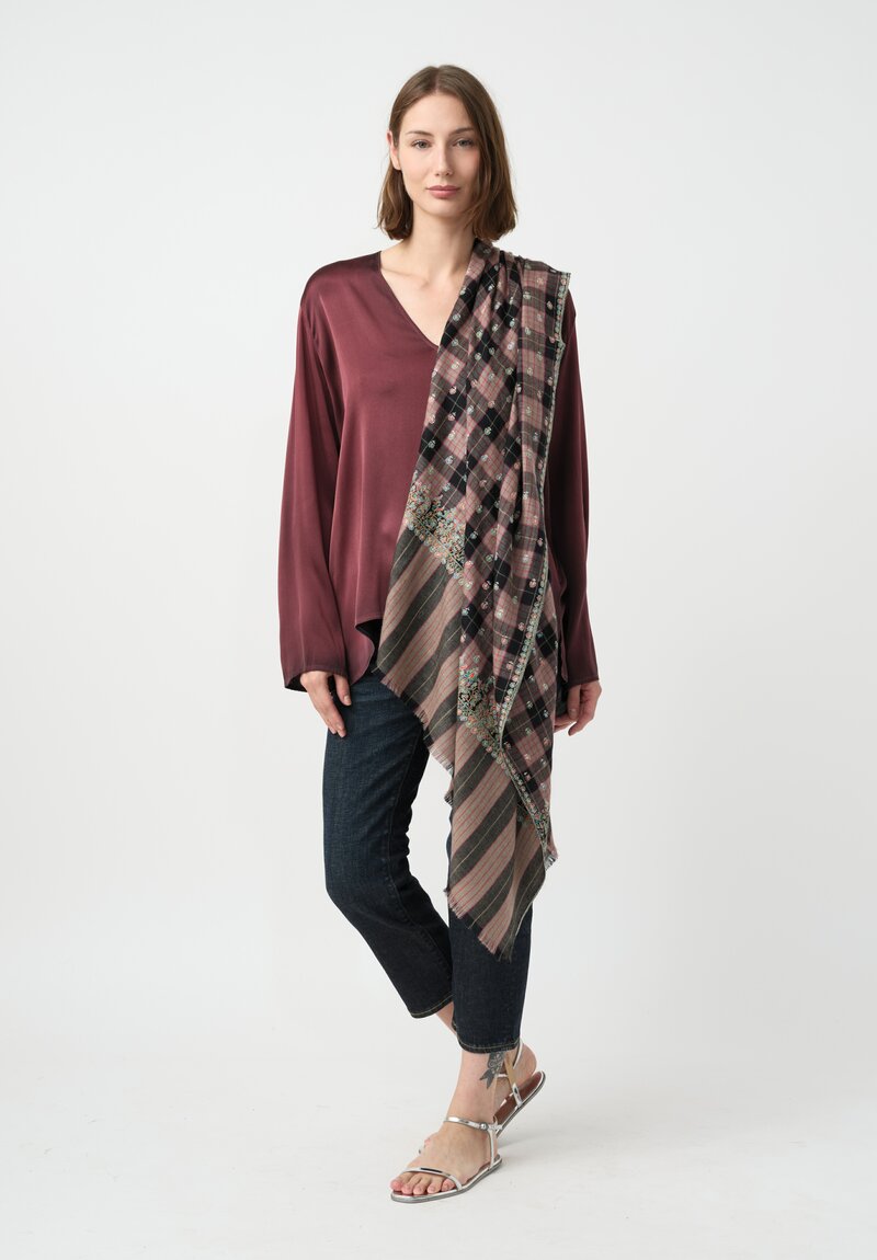 Yaser Shaw Embroidered Flowers Cashmere Scarf