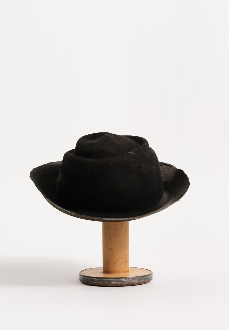 Horisaki Design & Handel Hand-Dyed Rabbit Fur Felt Wide Upturned Brim Hat