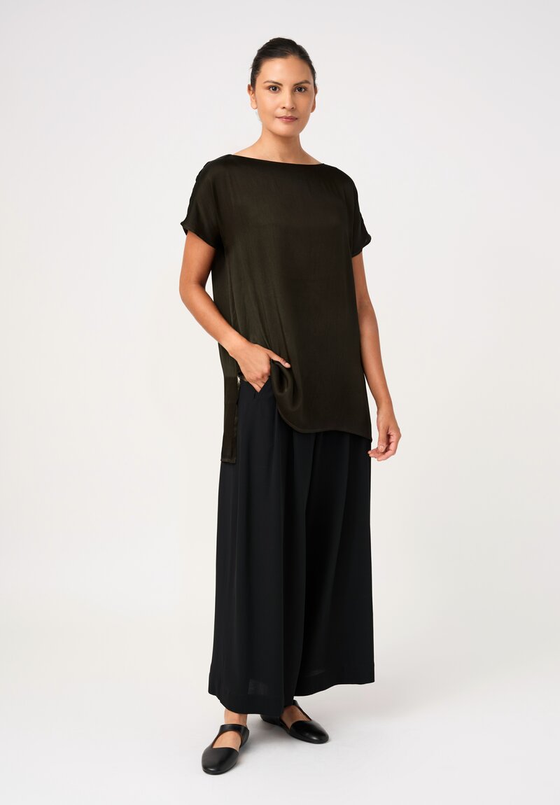 Avant Toi Silk Cap Sleeve Top in Nero & Moss Green
