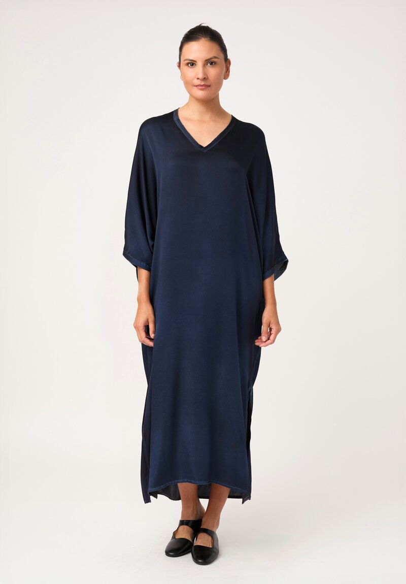 Avant Toi Silk V-Neck Kaftan Dress in Nero & Fiume Blue