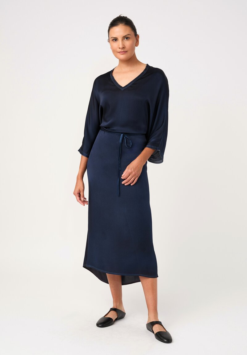 Avant Toi Silk V-Neck Kaftan Dress in Nero & Fiume Blue