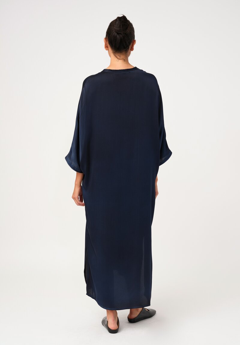 Avant Toi Silk V-Neck Kaftan Dress in Nero & Fiume Blue