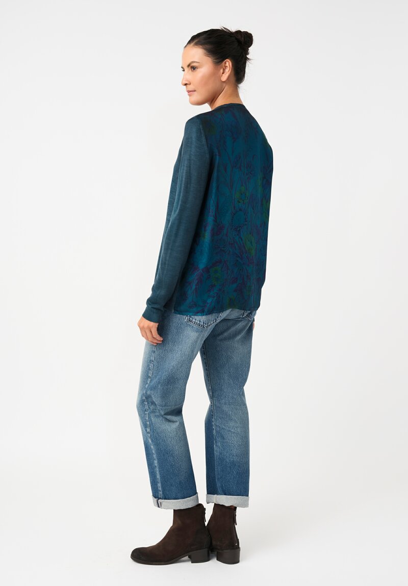 Avant Toi Cashmere & Vintage Silk One-of-a-Kind V-Neck Sweater in Laguna Blue Floral