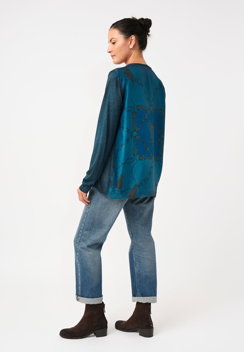 Avant Toi Cashmere & Vintage Silk One-of-a-Kind V-Neck Sweater in Laguna Blue Saddle