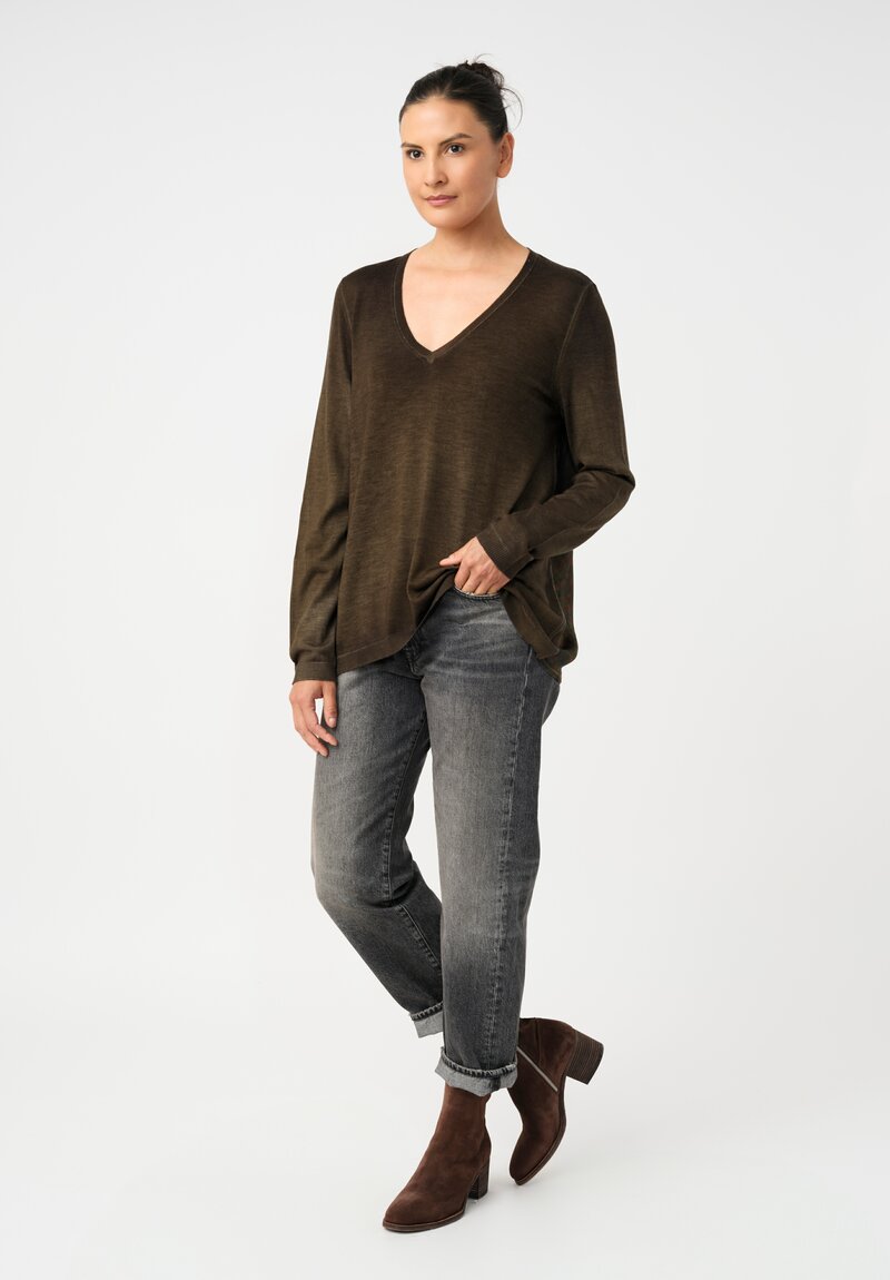 Avant Toi Cashmere & Vintage Silk One-of-a-Kind V-Neck Sweater in Moss Green Ferns