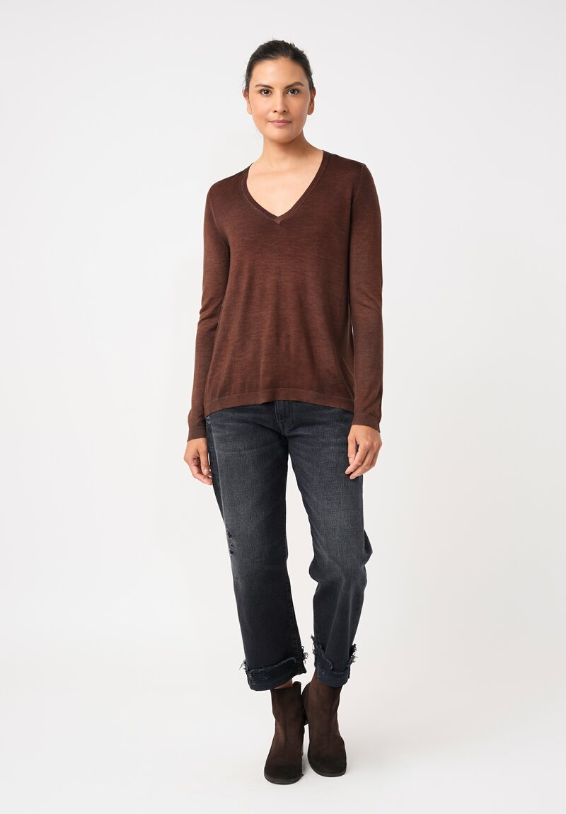 Avant Toi Cashmere & Vintage Silk One-of-a-Kind V-Neck Sweater in Brownie Brown Caballo