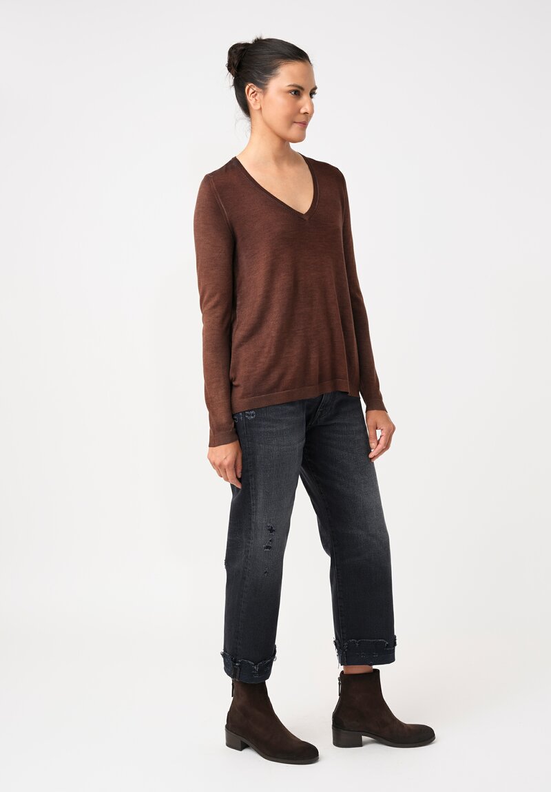 Avant Toi Cashmere & Vintage Silk One-of-a-Kind V-Neck Sweater in Brownie Brown Caballo