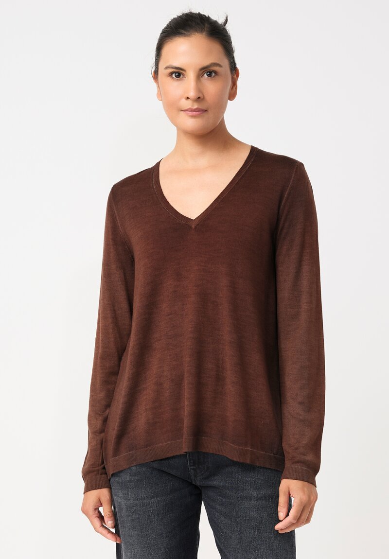Avant Toi Cashmere & Vintage Silk One-of-a-Kind V-Neck Sweater in Brownie Brown Loops