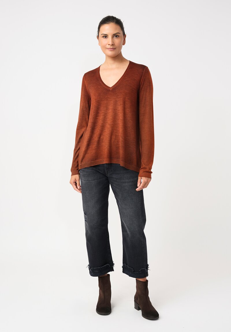 Avant Toi Cashmere & Vintage Silk One-of-a-Kind V-Neck Sweater in Mango Orange Flourish