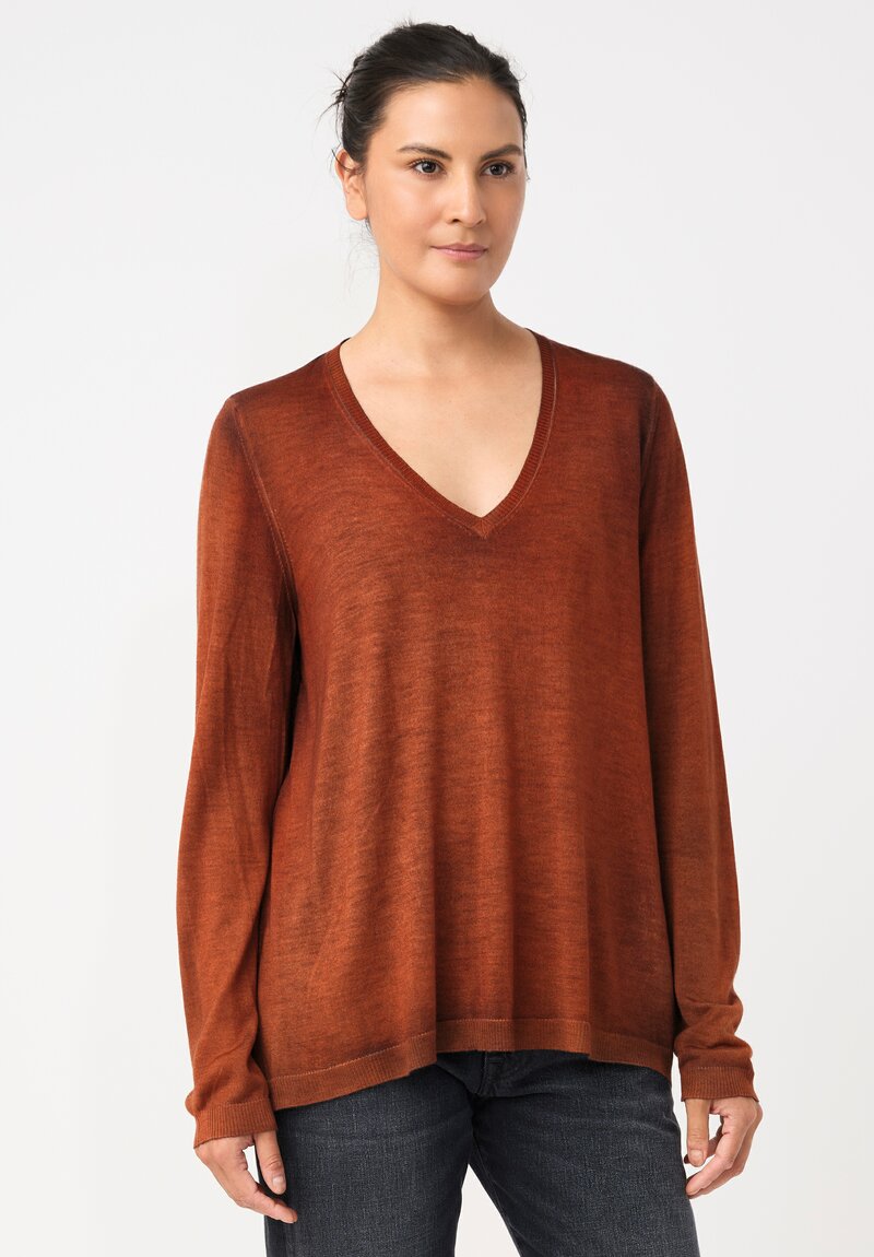 Avant Toi Cashmere & Vintage Silk One-of-a-Kind V-Neck Sweater in Mango Orange Graphics