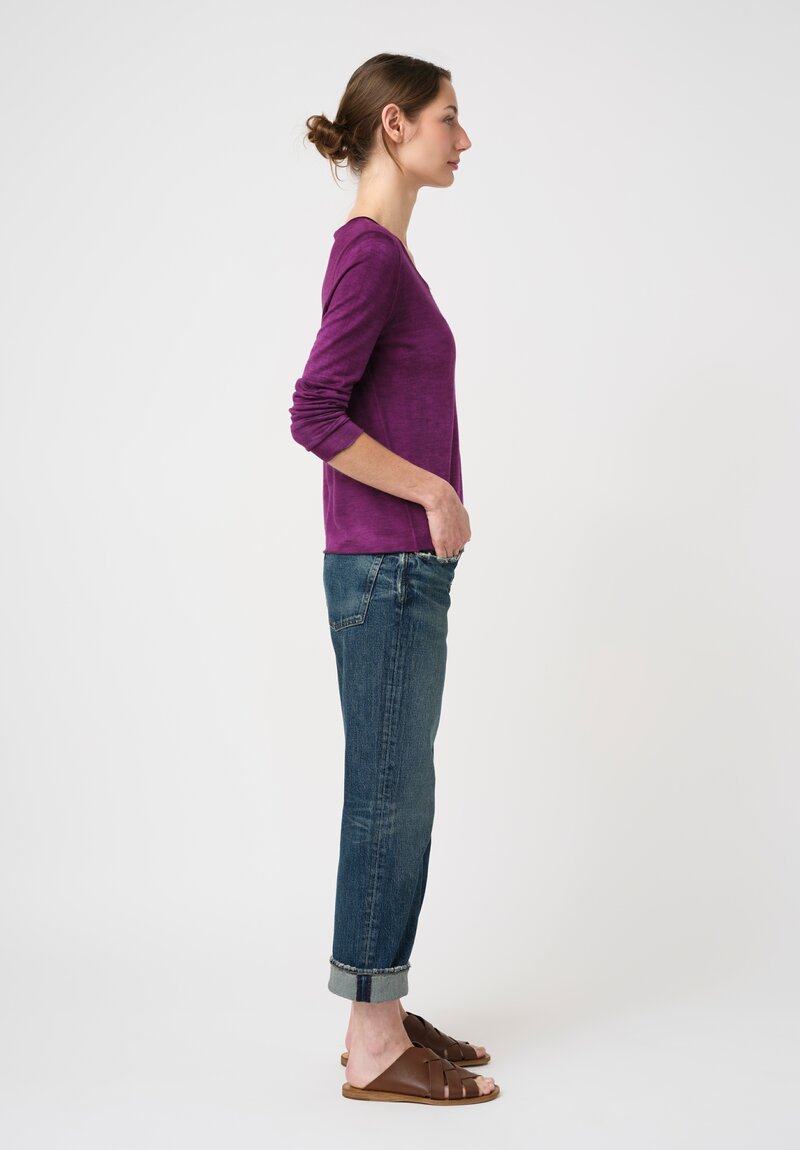 Avant Toi Cashmere & Silk Hand-Painted V-Neck Sweater in Nero & Anemone Pink