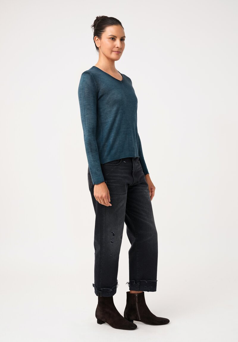 Avant Toi Hand-Painted Cashmere & Silk V-Neck Sweater in Nero & Laguna Blue