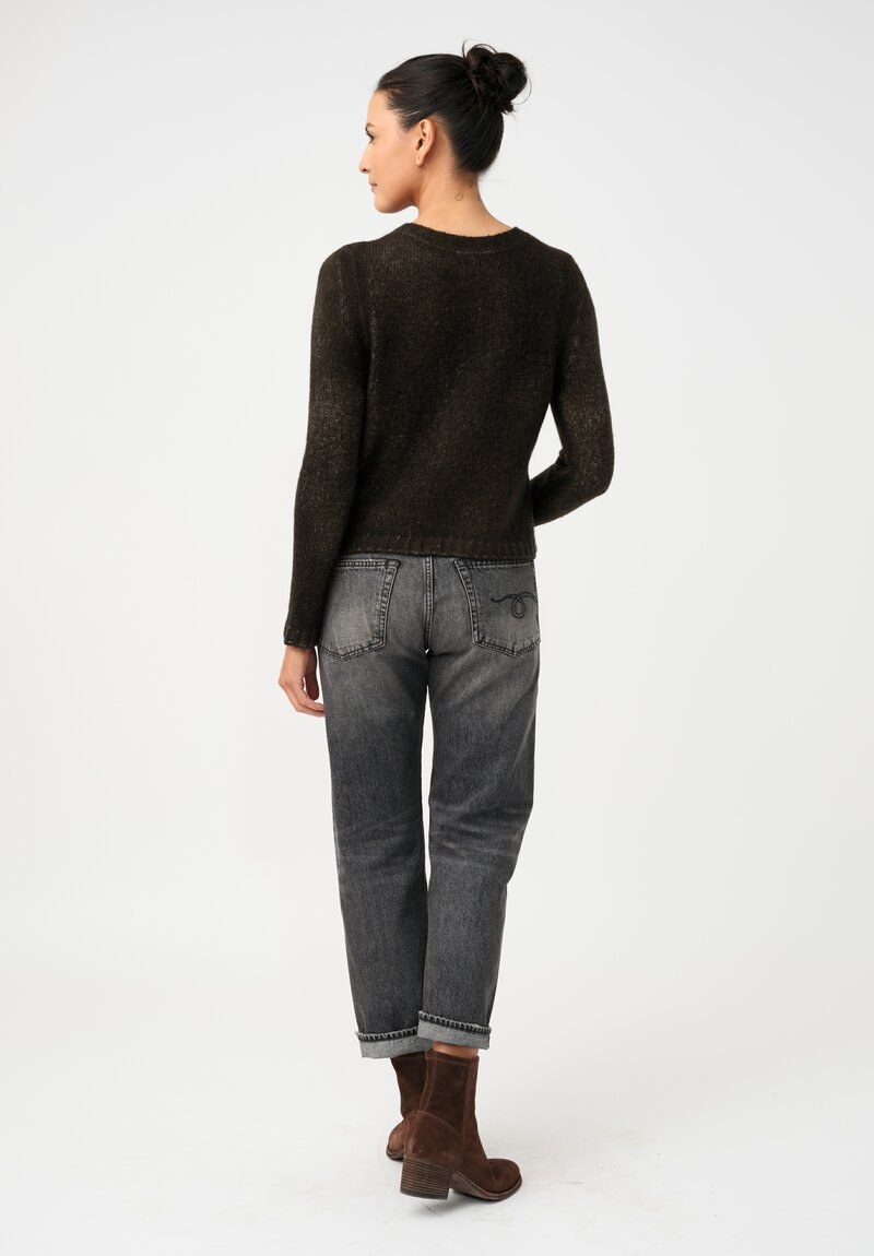 Avant Toi Cashmere & Silk Cropped Rib-Knit Sweater in Nero & Moss Green