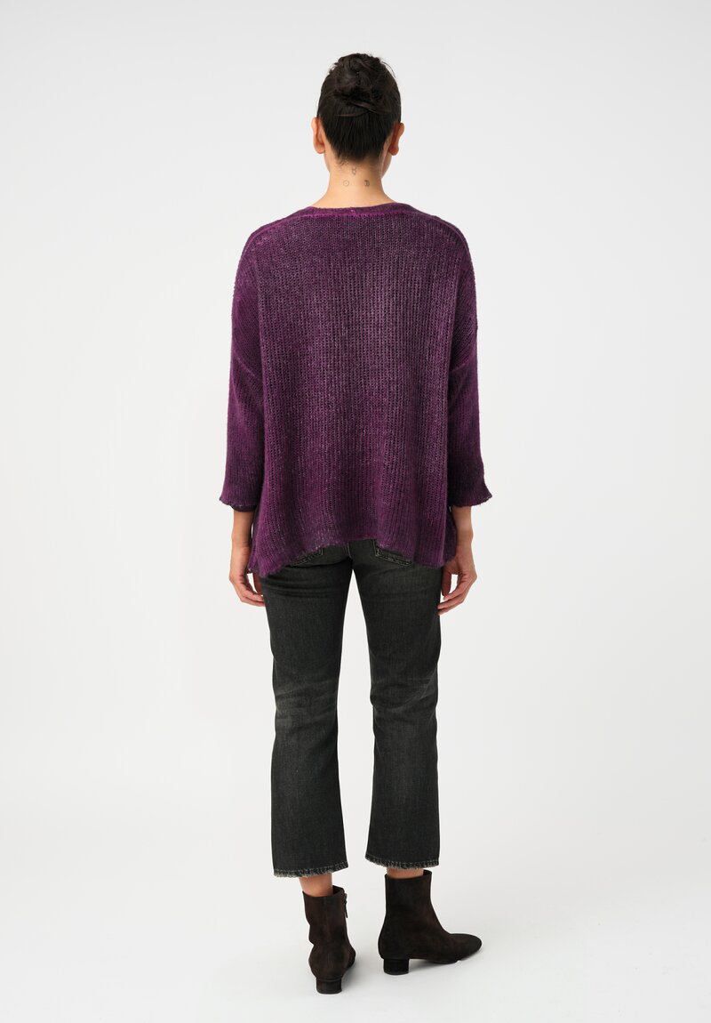 Avant Toi Cashmere & Silk V-Neck Garza Sweater in Nero & Anemone Purple