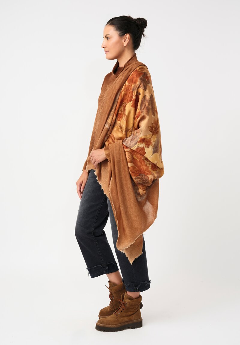 Avant Toi Cashmere & Silk One-of-a-Kind Quadrello Leaves Scarf in Nero & Antilope Brown
