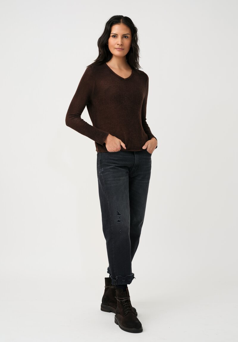Avant Toi Cashmere V-Neck Garza Sweater in Nero & Brownie Brown