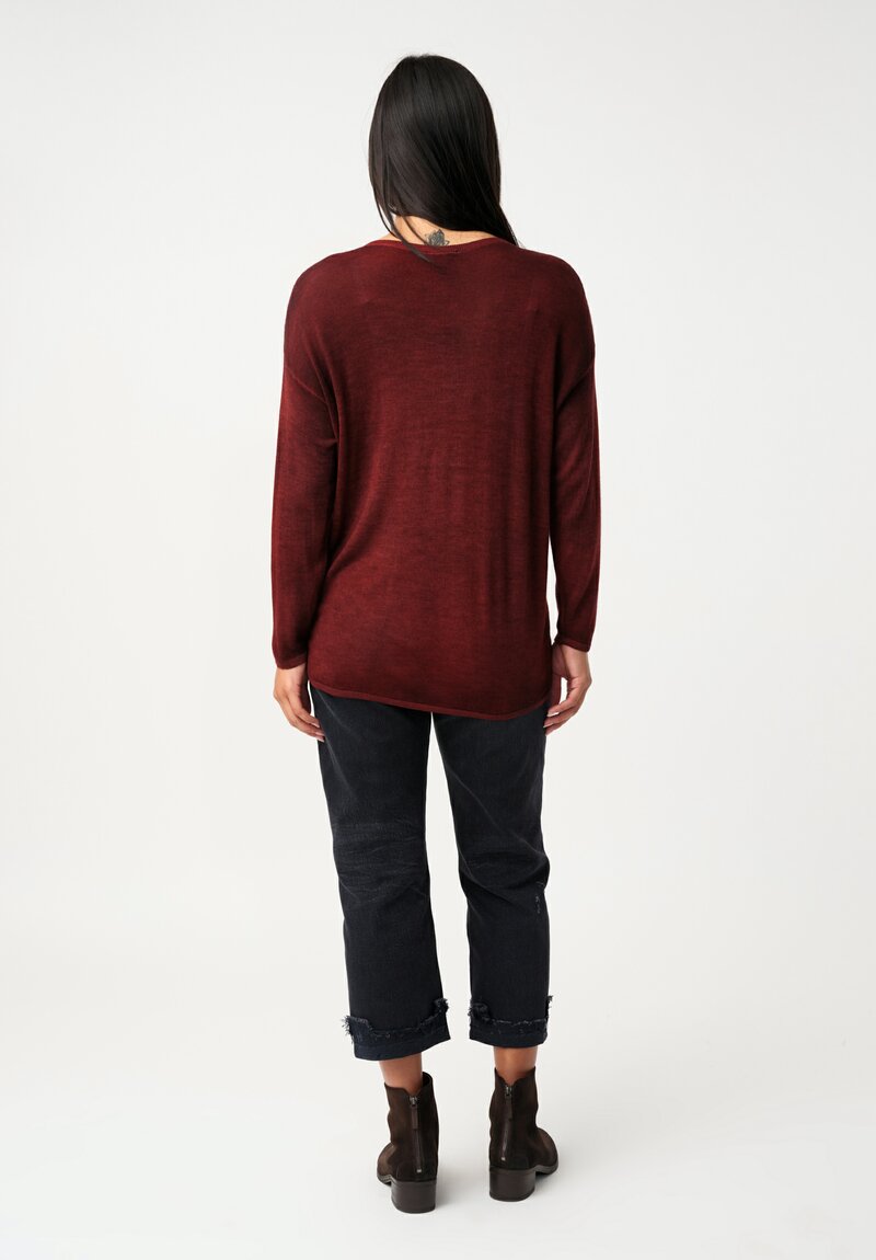 Avant Toi Cashmere & Silk Hand-Painted V-Neck Barchetta Sweater in Nero & Fuoco Red