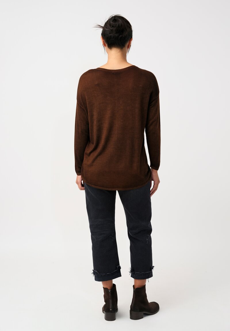 Avant Toi Cashmere & Silk V-Neck Barchetta Sweater in Nero & Antilope Brown