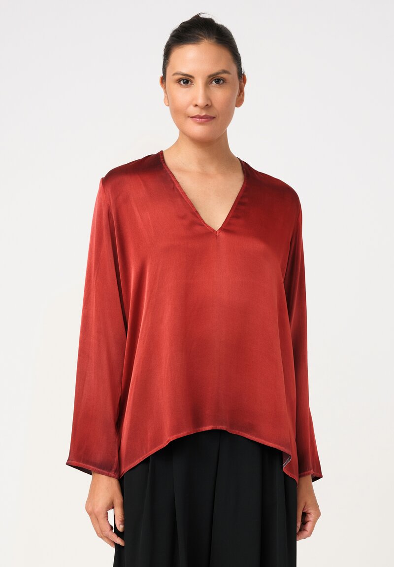 Avant Toi Hand-Painted Silk V-Neck Barchetta Top in Nero & Fuoco Red