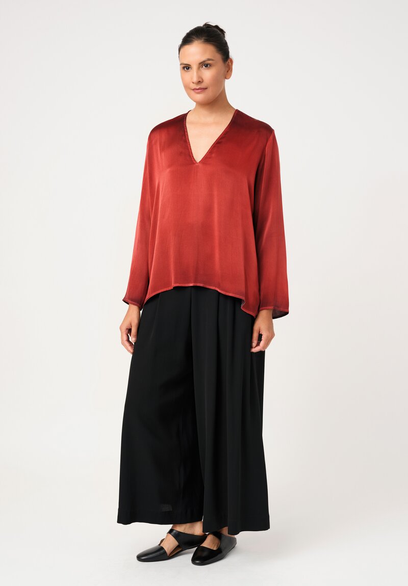 Avant Toi Hand-Painted Silk V-Neck Barchetta Top in Nero & Fuoco Red